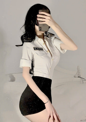 stop traffic police woman costume