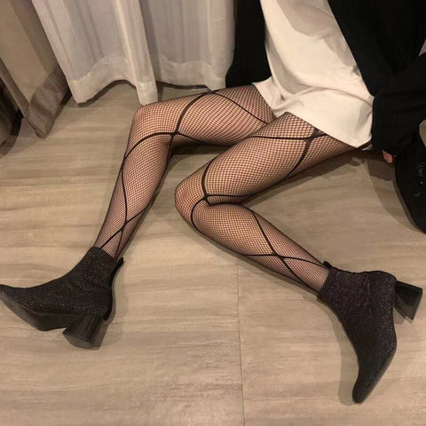 kind black fishnet pantyhose